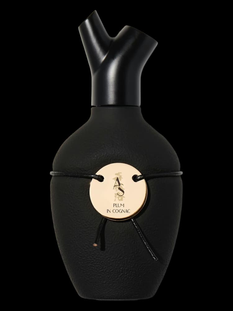 Plum in Cognac Scents of Wood